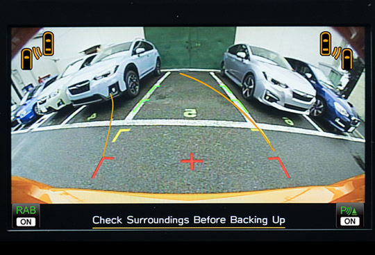 <sg-lang1>Zadní parkovací kamera</sg-lang1><sg-lang2></sg-lang2><sg-lang3></sg-lang3>
