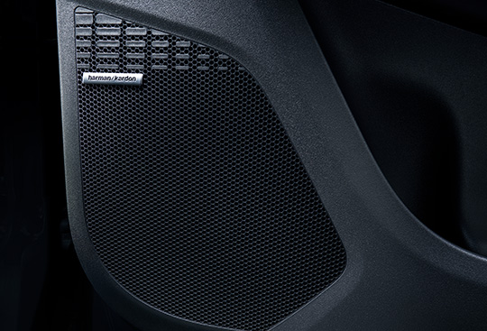 <sg-lang1>10 reproduktorů Harman/Kardon</sg-lang1><sg-lang2></sg-lang2><sg-lang3></sg-lang3>
