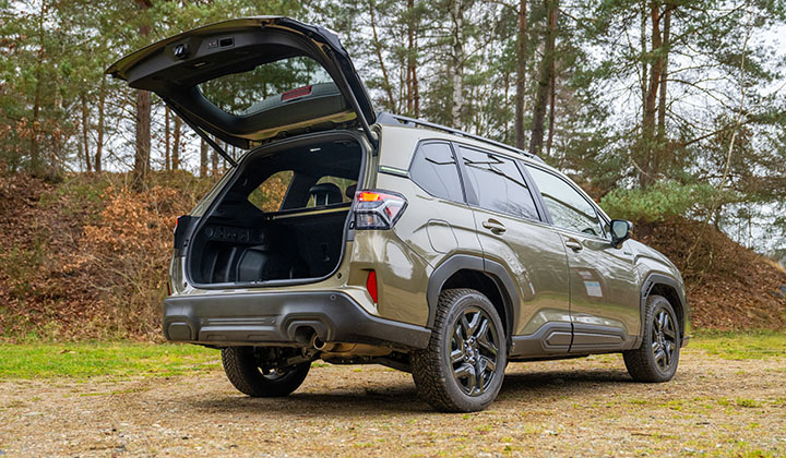 <sg-lang1>Pohodlné nastupování do prostorného interiéru</sg-lang1><sg-lang2></sg-lang2><sg-lang3></sg-lang3>