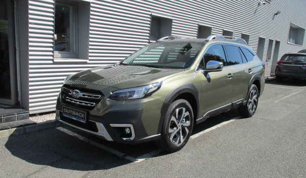 Subaru Outback 2,5i TOURING ES (zelená met.) MY25.5 - hnědá kůže NAPPA
