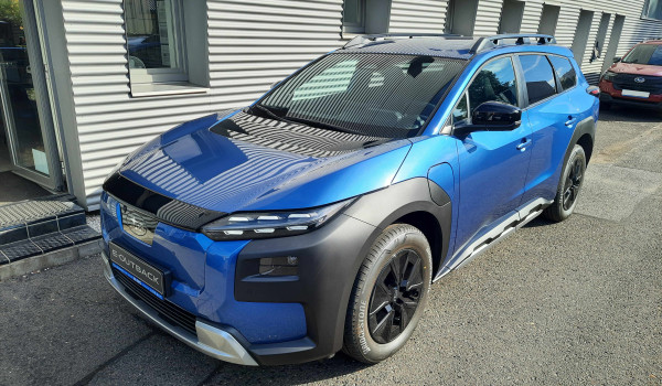 Subaru E-Outback Executive OT 75 kWh AWD modrá perleť ZDC černá kůže L20