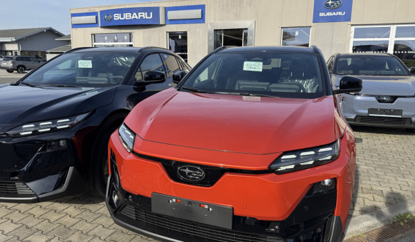 Subaru R1 UNCHARTED Executive 77kWh AWD - 10 let záruka